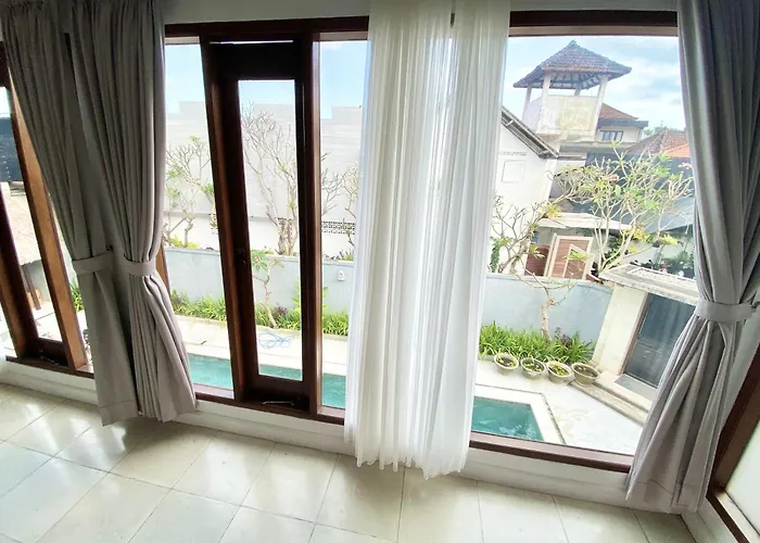 Grey House Monkey Forest 3* Ubud