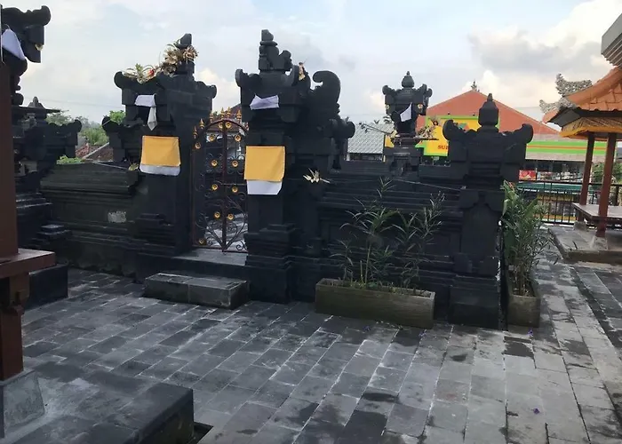 Grey House Monkey Forest 3* Ubud